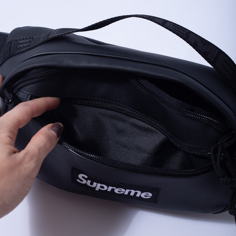 Waist Bag Supreme Couro