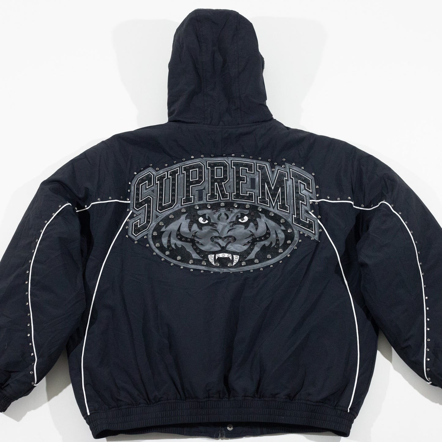 Jaqueta Supreme Studded Stadium Jacket