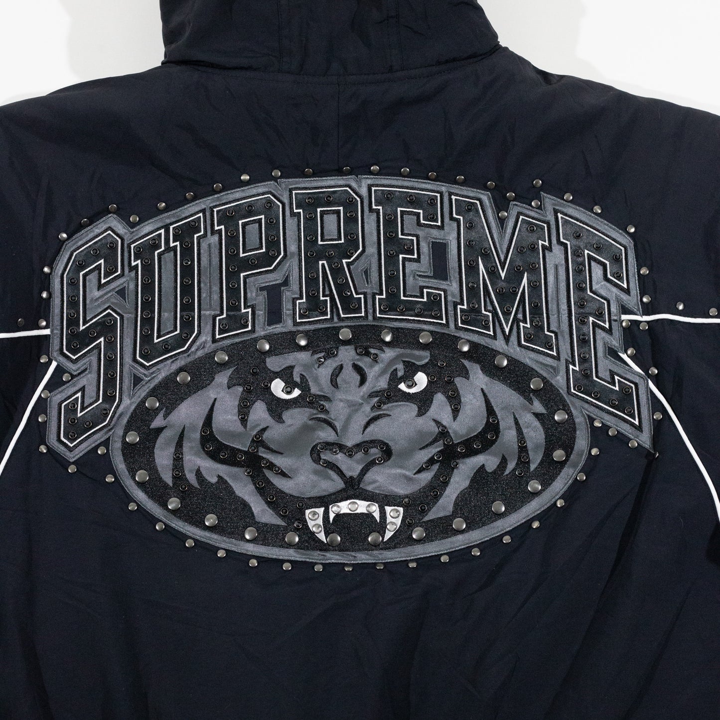 Jaqueta Supreme Studded Stadium Jacket