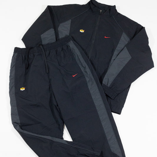 Conjunto Nike TN