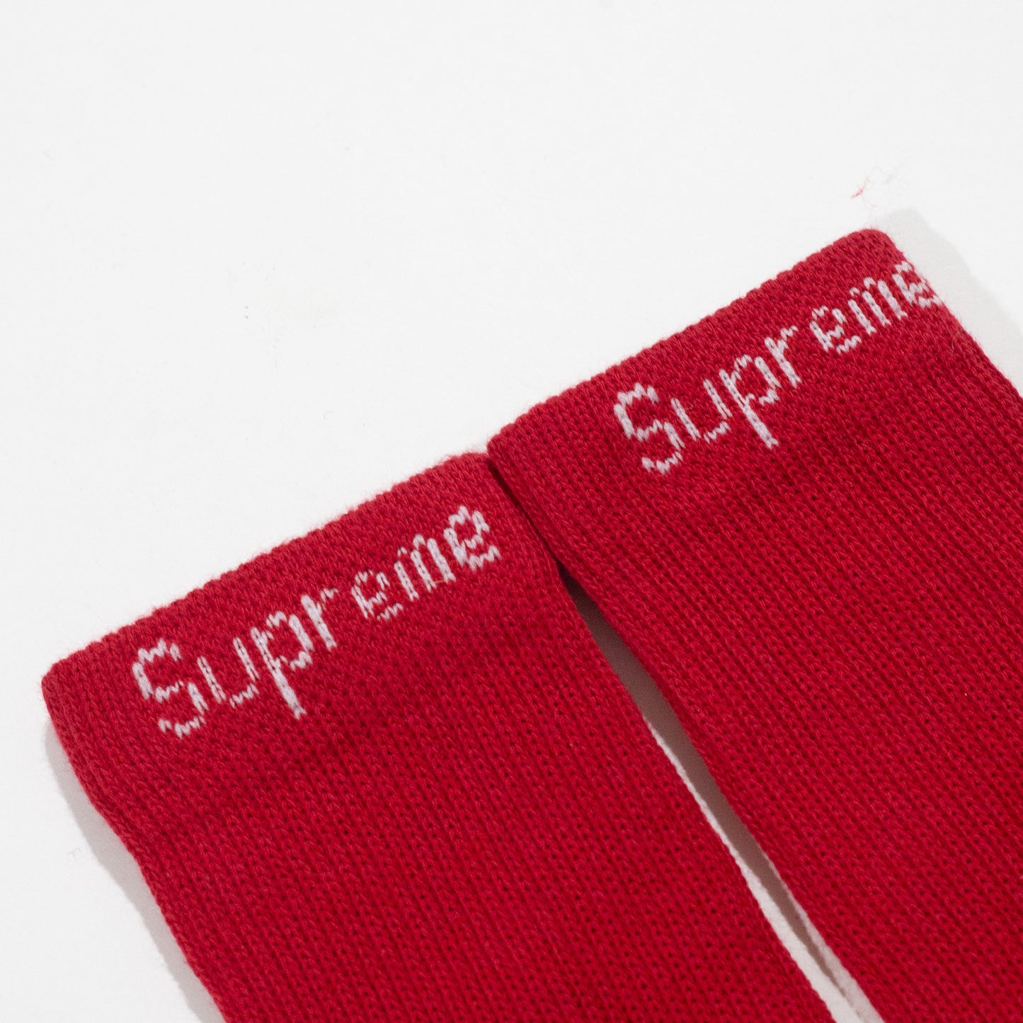 Meia Supreme
