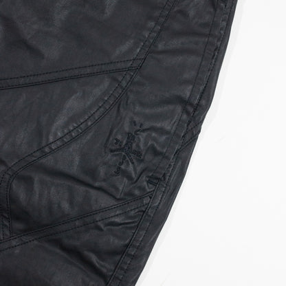 Bermuda Jordan x Travis Scott Waxed Preto