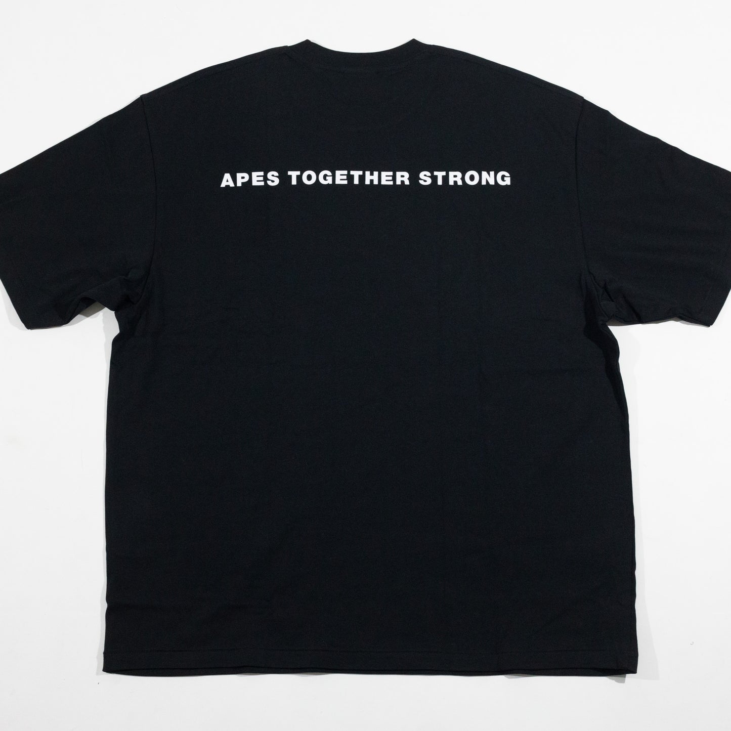 Camiseta BAPE One Point Shark Sejin Preta