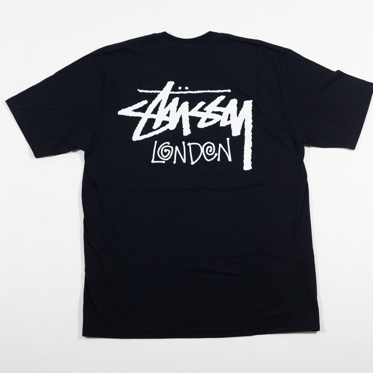 Camiseta Stussy Stock London Preta