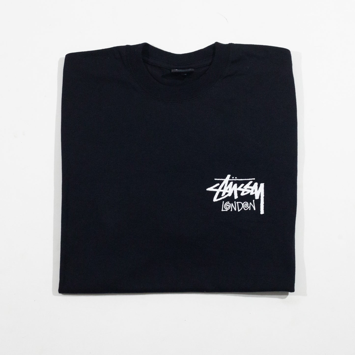 Camiseta Stussy Stock London Preta