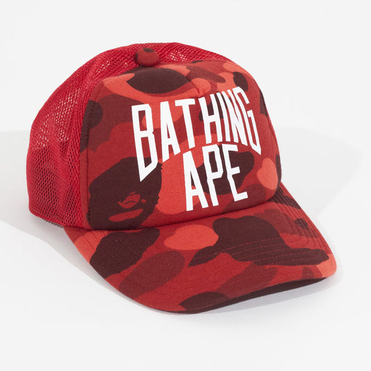 Bone BAPE Camo NYC Trucker Vermelho