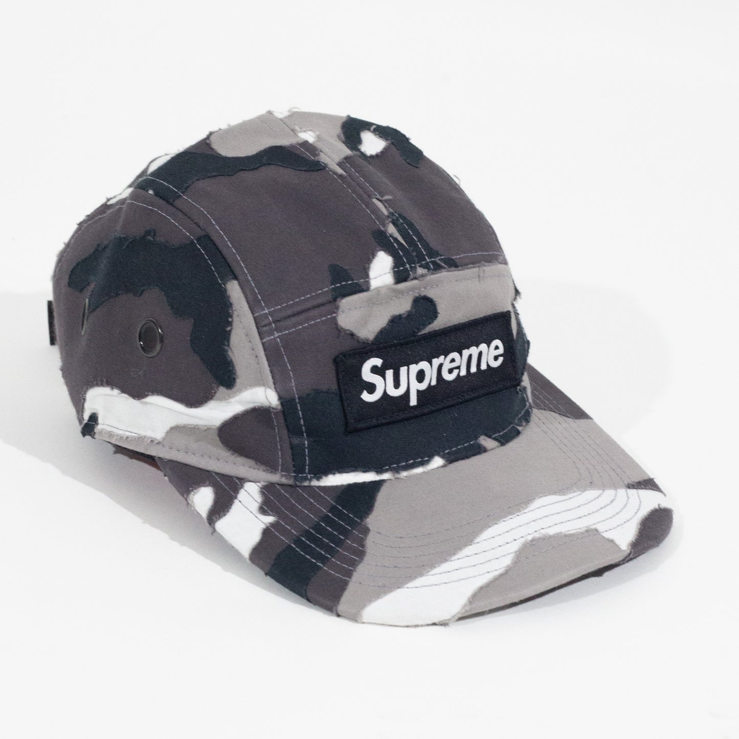 Bone Supreme Layered Camo Cinza Camp Cap