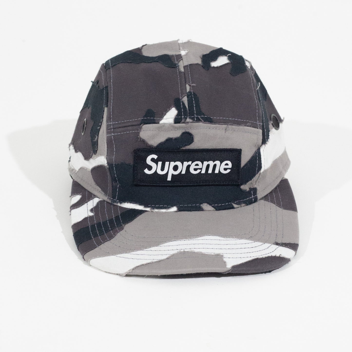 Bone Supreme Layered Camo Cinza Camp Cap
