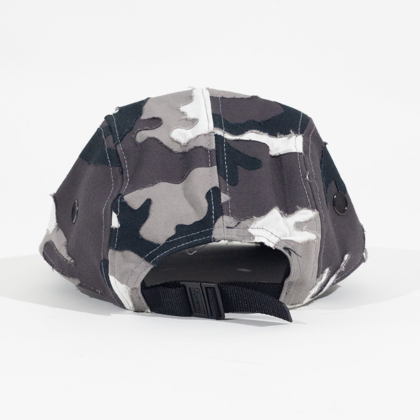 Bone Supreme Layered Camo Cinza Camp Cap