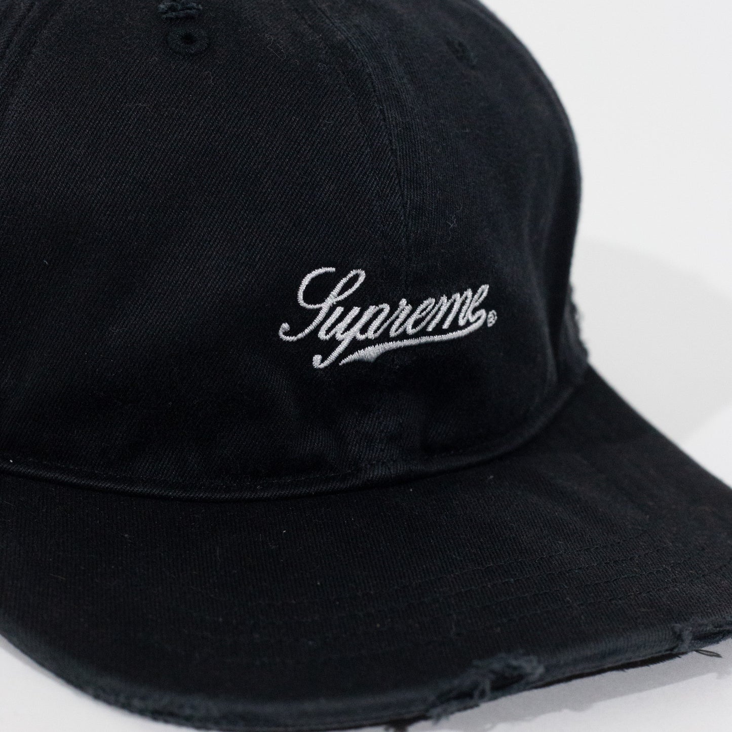 Bone Supreme Distressed Script 6 Panel Preto