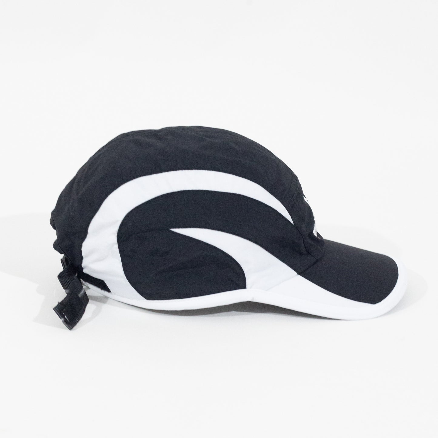 Bone Palace Tri Strike Shell Runner Preto e Branco