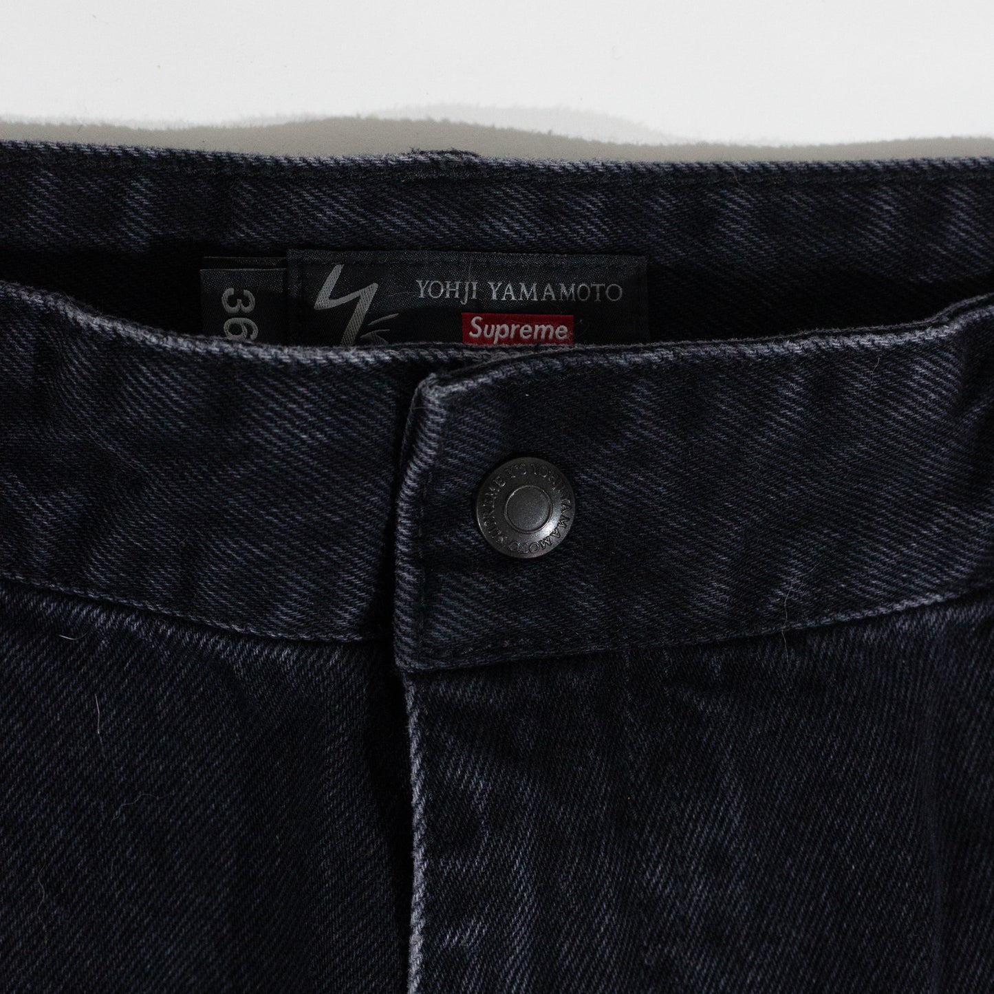Calça Supreme x Y's by Yohji Yamamoto