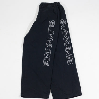 Calça Supreme Spellout Embroidered