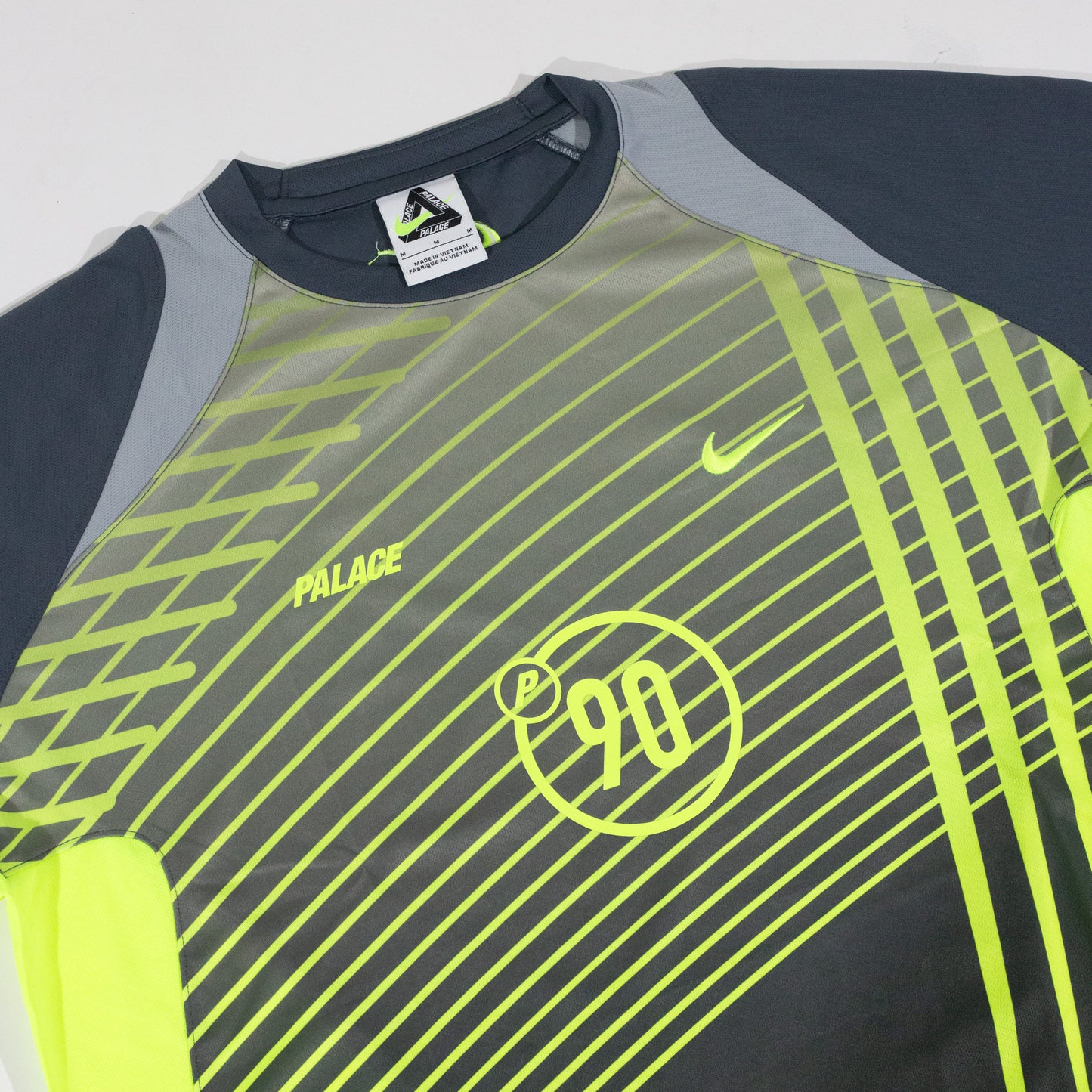 Jersey Palace x Nike - Total 90 Cinza