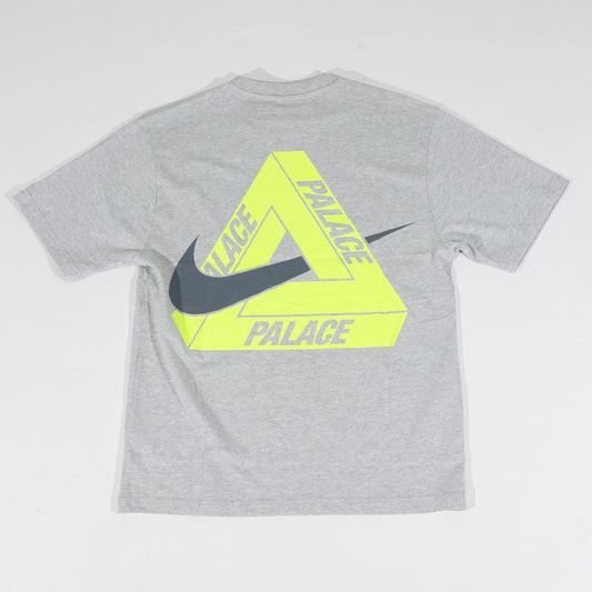 Camiseta Palace Skateboards x Nike Cinza Marl