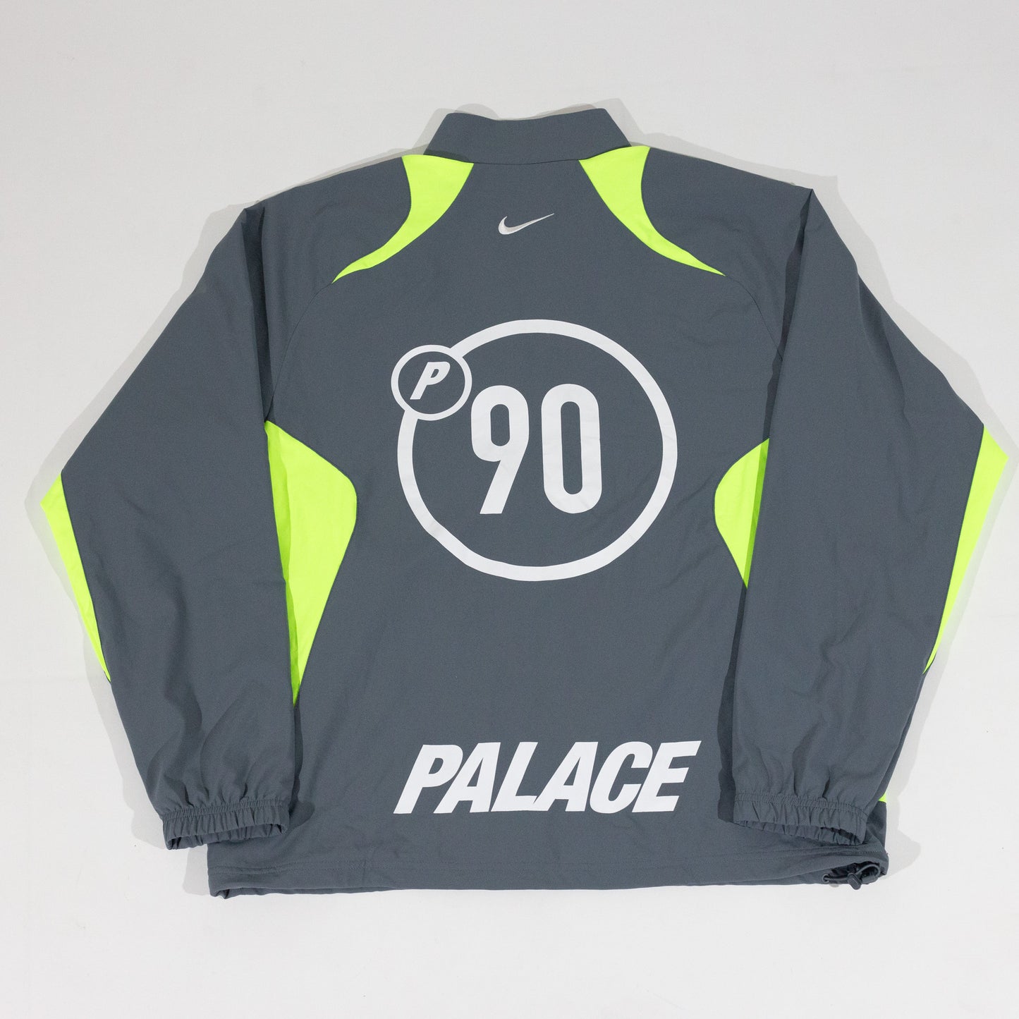 Jaqueta Palace Skateboards x Nike - Total 90 ‘P90’ cinza