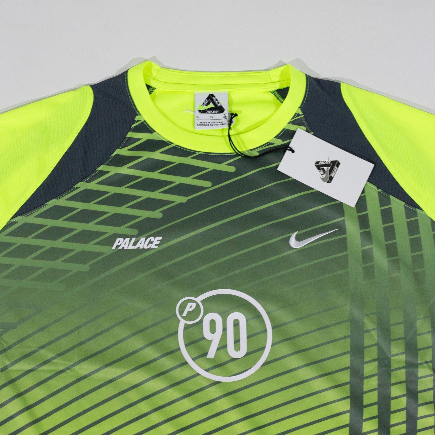 Jersey Palace Skateboards x Nike - Total 90 'P90' Volt