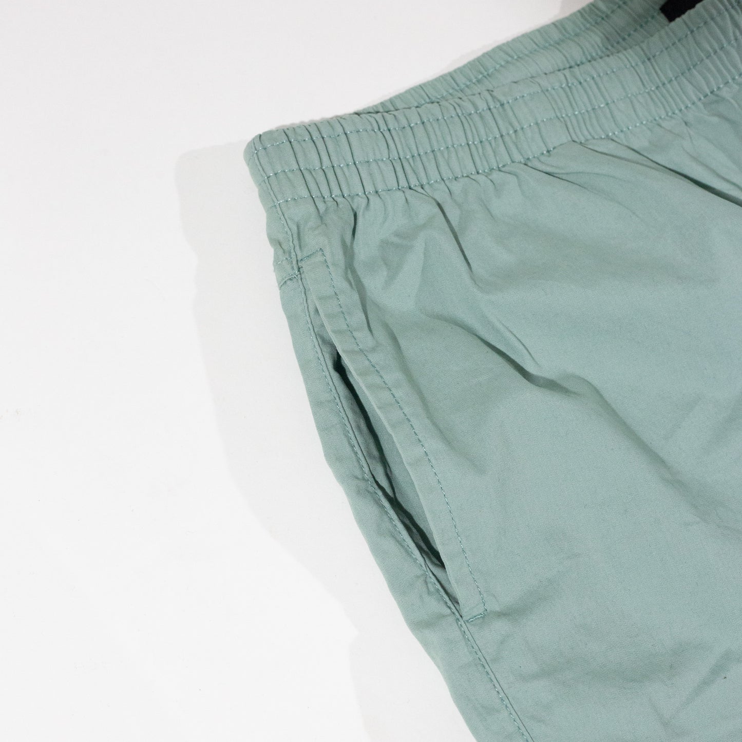 Bermuda Stussy Beachfront