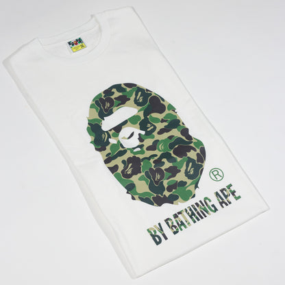 Camiseta BAPE Head ABC Camo Branca e Verde