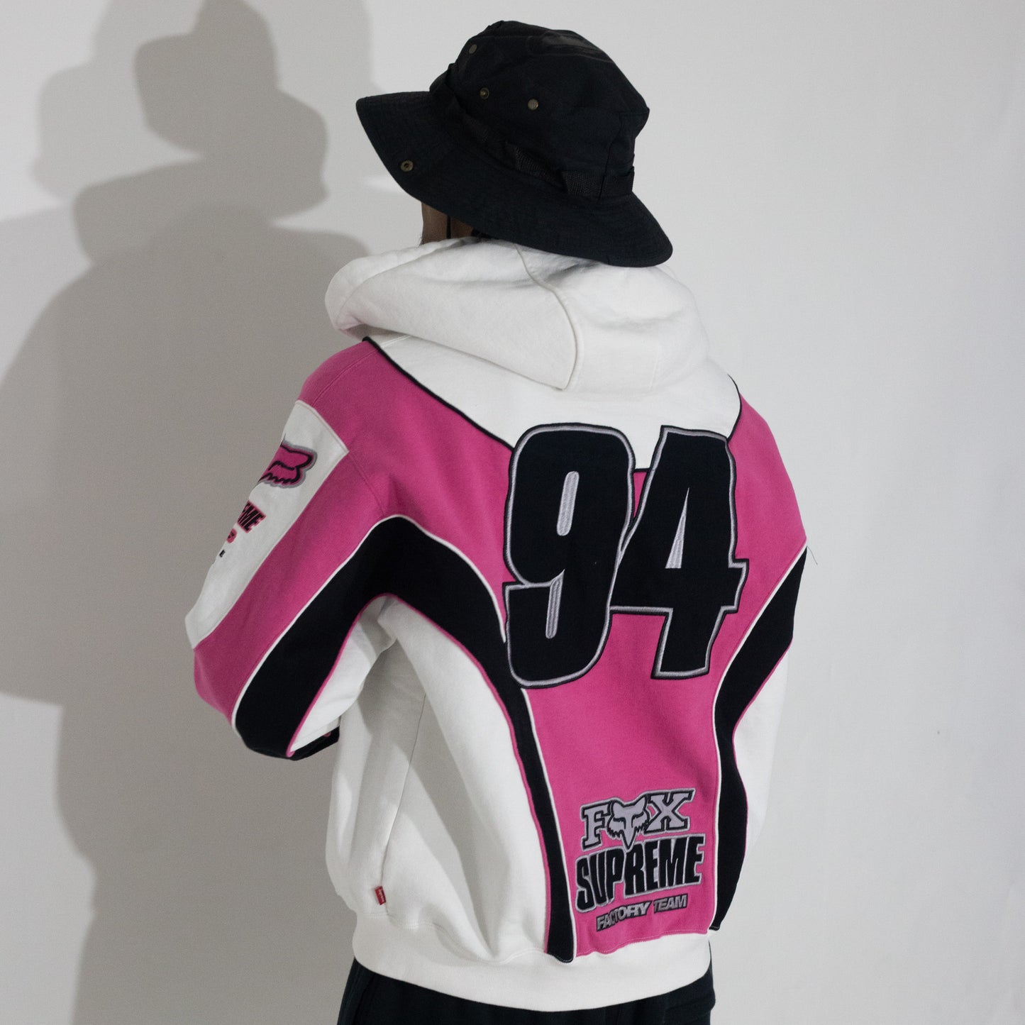 Jaqueta Supreme x Fox Racing Branco