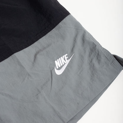 Bermuda Nike