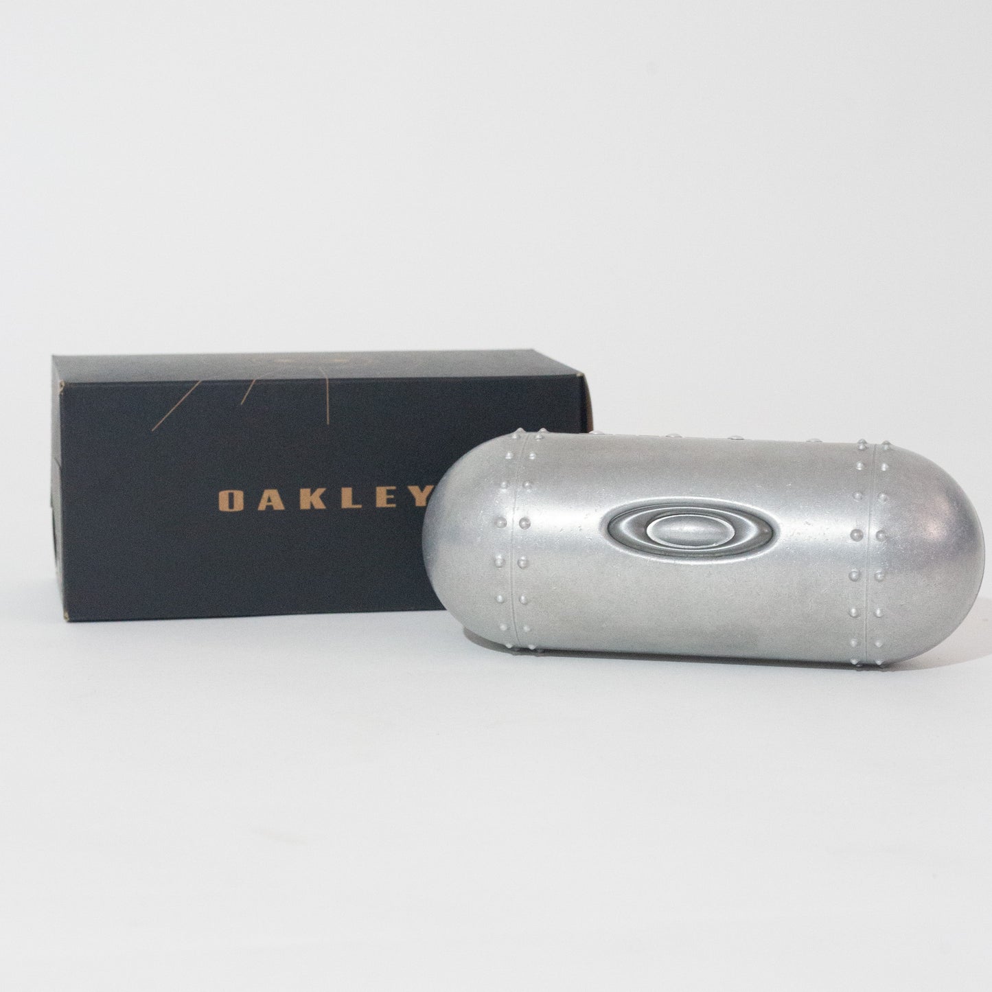 Oakley x Brain Dead Straight Jacket 99 Matte Dark Grey Prizm Ruby