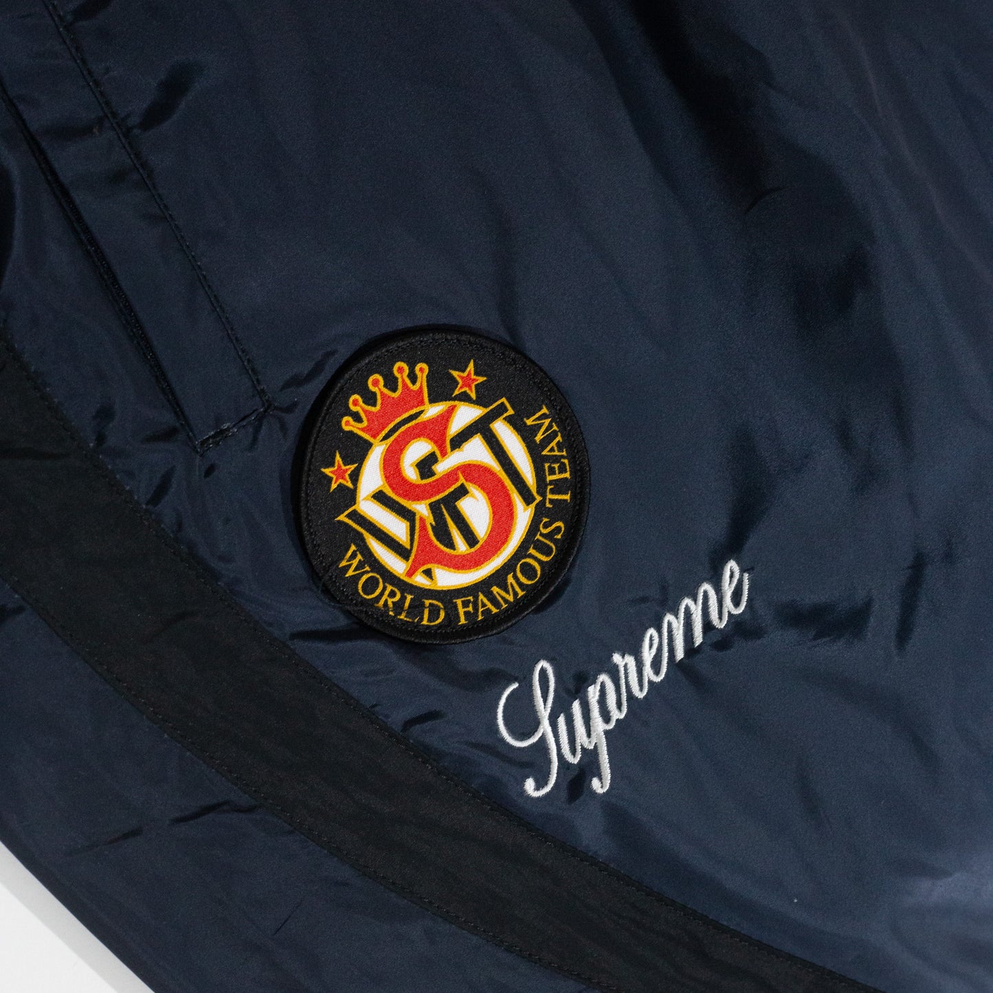 Conjunto Supreme x Umbro Track Gradient Preto