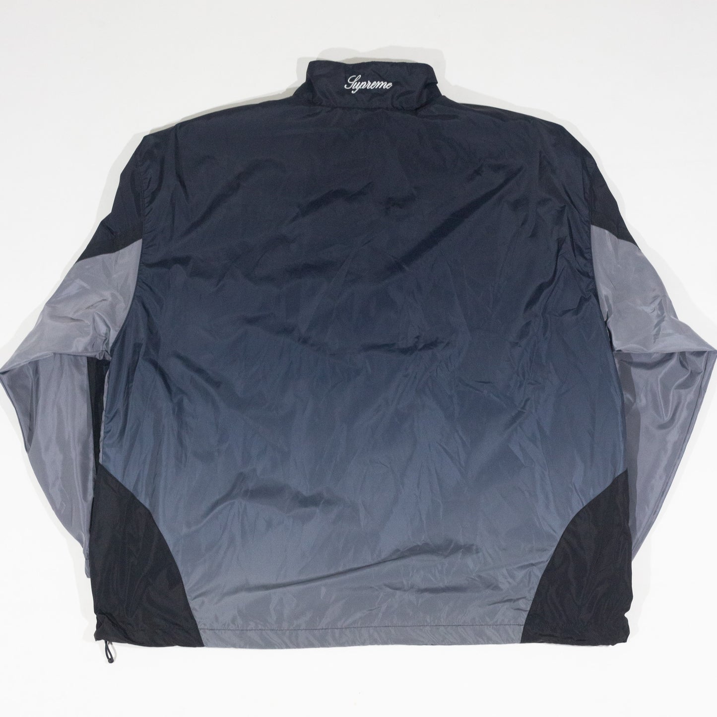 Conjunto Supreme x Umbro Track Gradient Preto