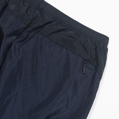 Conjunto Supreme x Umbro Track Gradient Preto