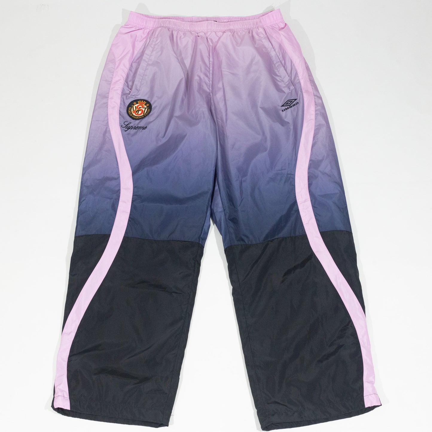 Conjunto Supreme x Umbro Track Gradient Rosa