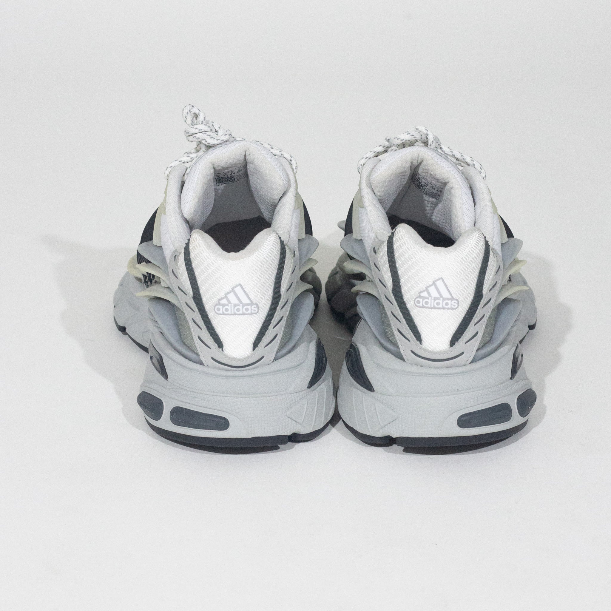 ピズリー Adidas x Pharrell Williams -Adistar Jellyfish Solid Grey Clear