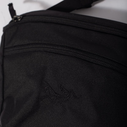 Shoulder Bag Arc'teryx Pequena