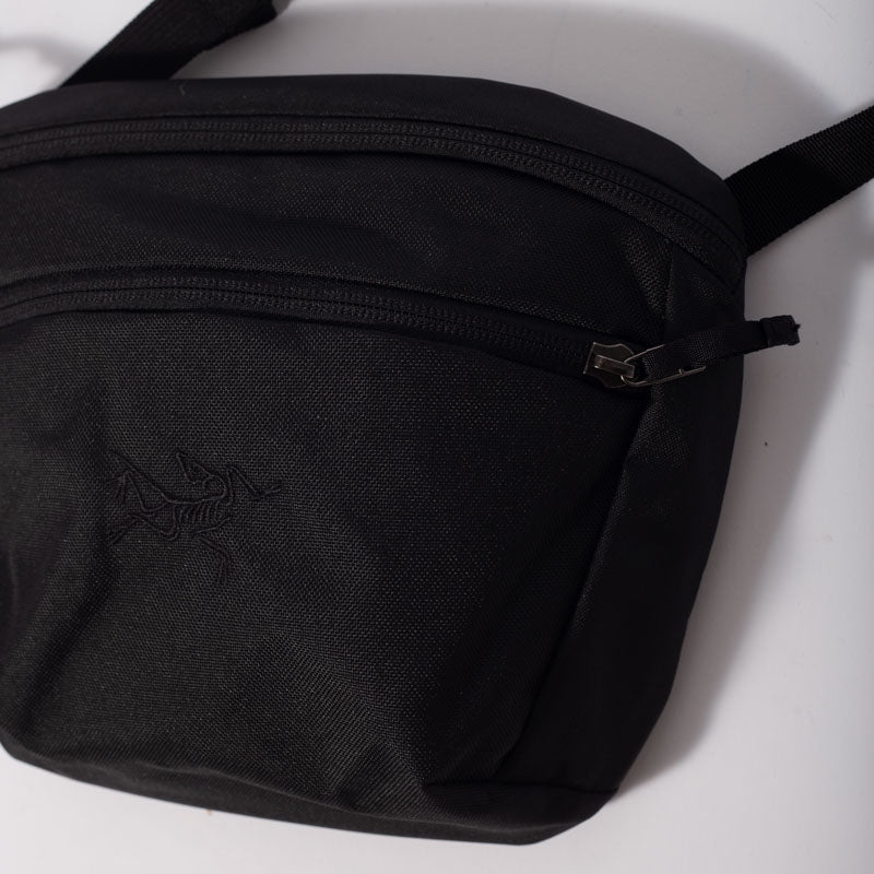 Shoulder Bag Arc'teryx Pequena