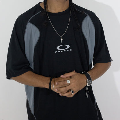 Jersey Palace x Oakley Preta