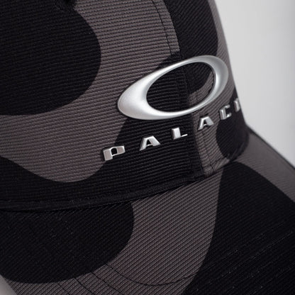 Bone Palace x Oakley Preto