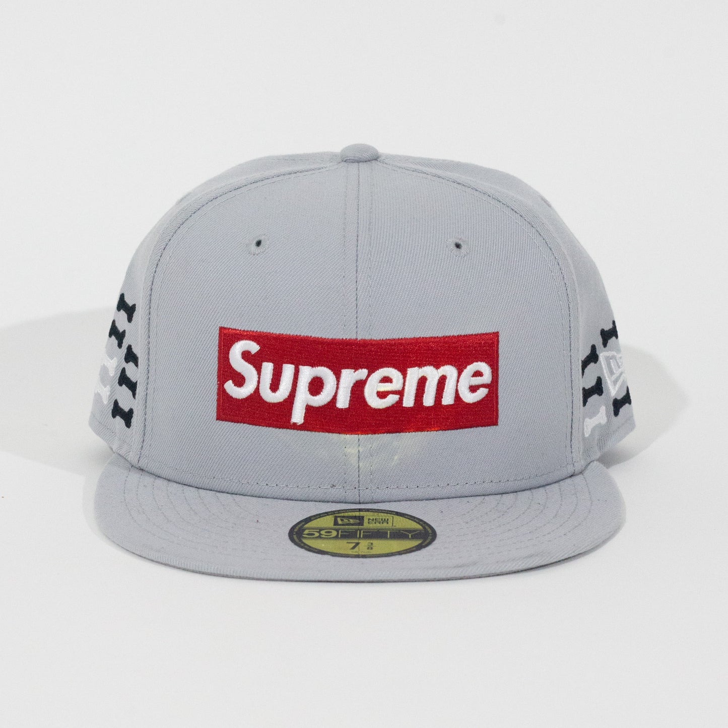 Bone Supreme Bones Box Logo New Era Cinza 7 3/8