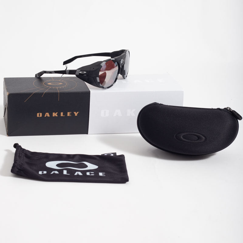 Oculos Palace x Oakley