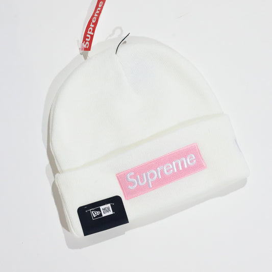 Touca Supreme Box Logo x New Era Branca