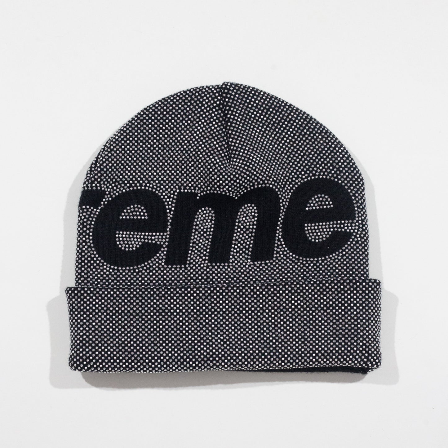 Touca Supreme Studded Knockout Big Logo