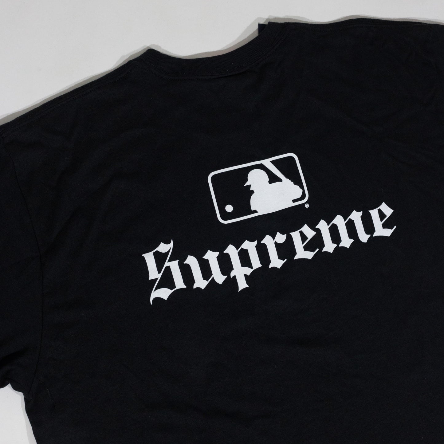 Camiseta Supreme MLB - White Sox