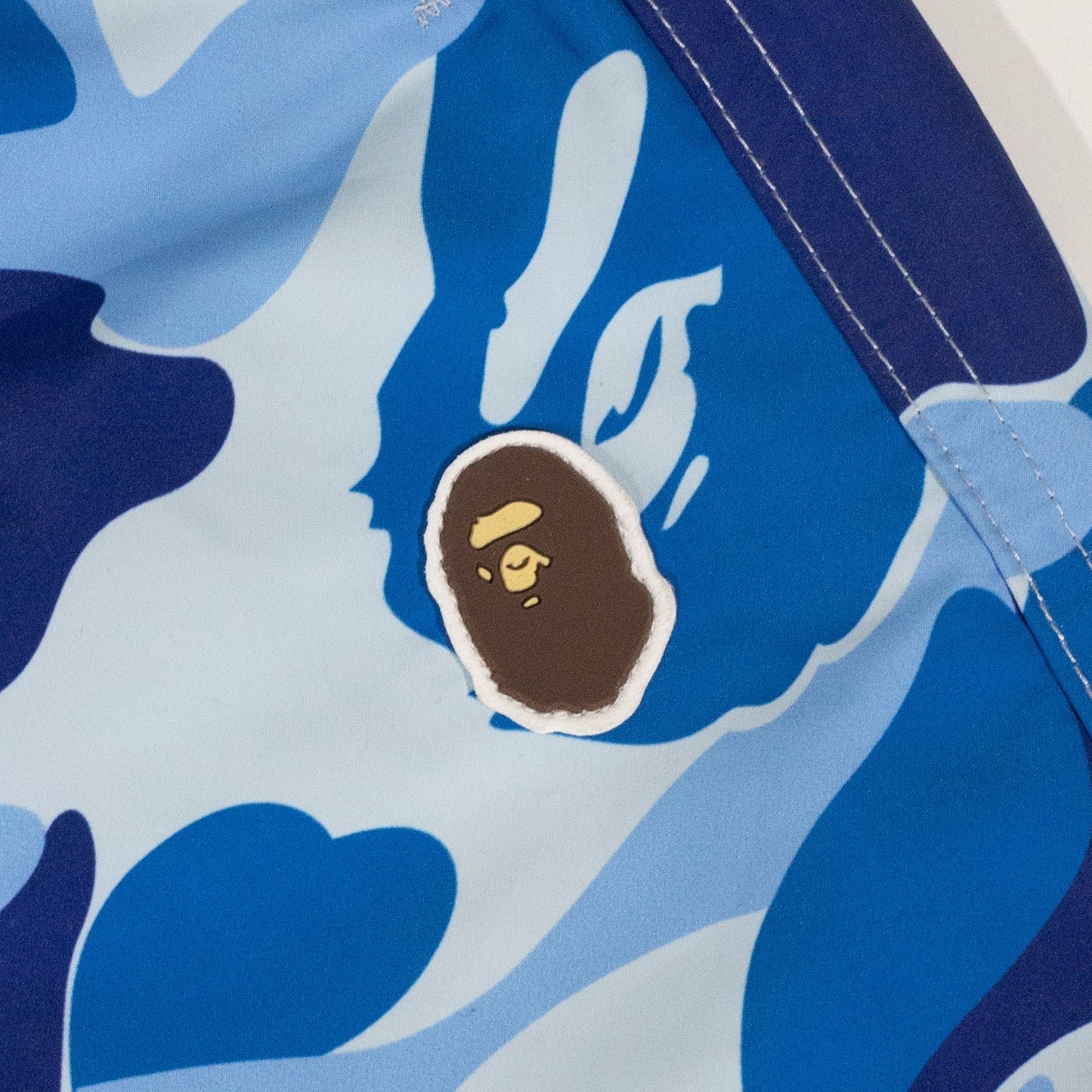 Bermuda BAPE Camo Relaxed Fit Water Shorts