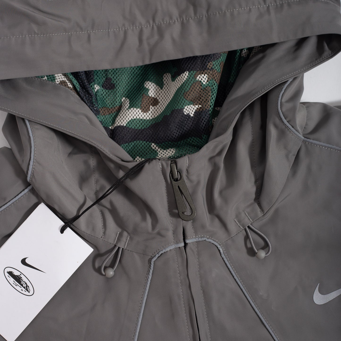 Jaqueta Nike x Corteiz