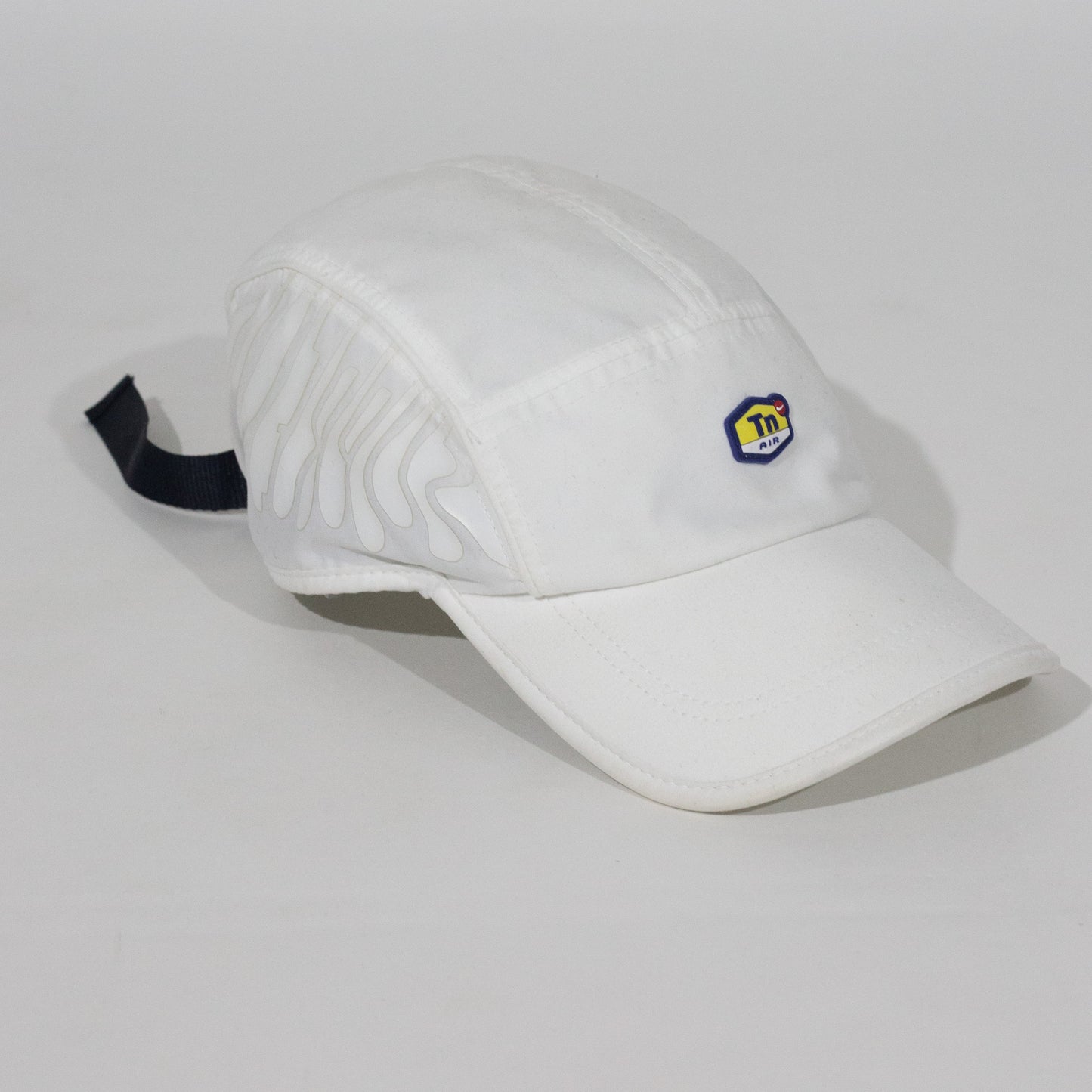 Bone Nike TN Flames x Supreme Branco