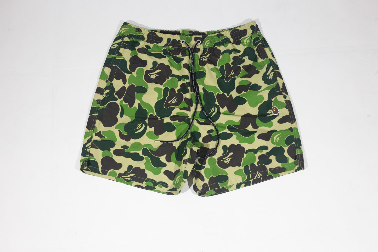 Bermuda BAPE Colour Camo One Point Beach Short Verde