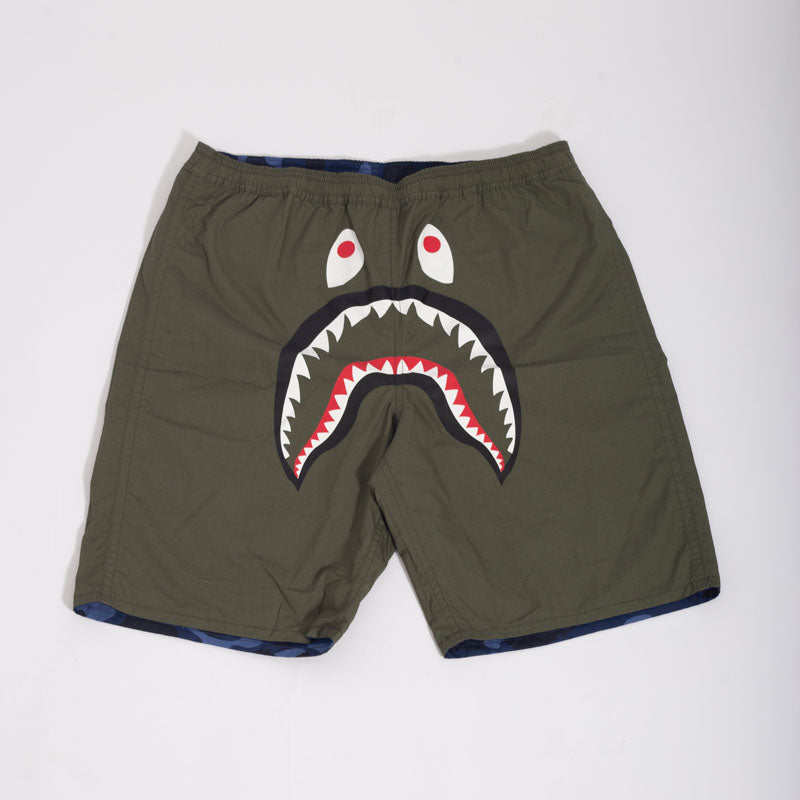 Bermuda BAPE Shark Camo Dupla Face