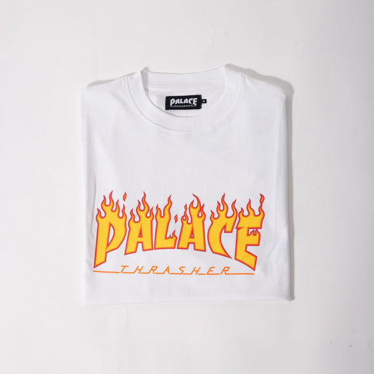Camiseta Palace x Trasher Preta Branca