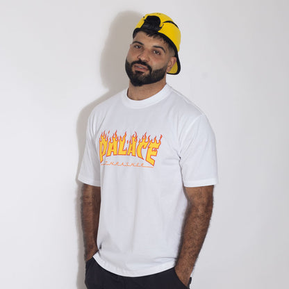Camiseta Palace x Trasher Preta Branca