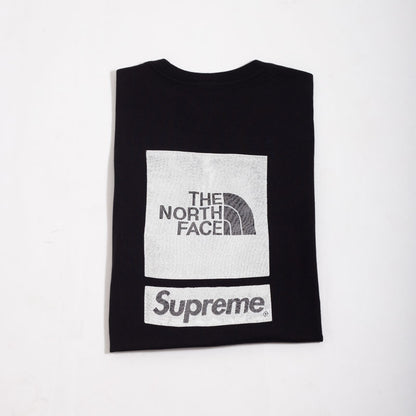 Camiseta Supreme x The North Face