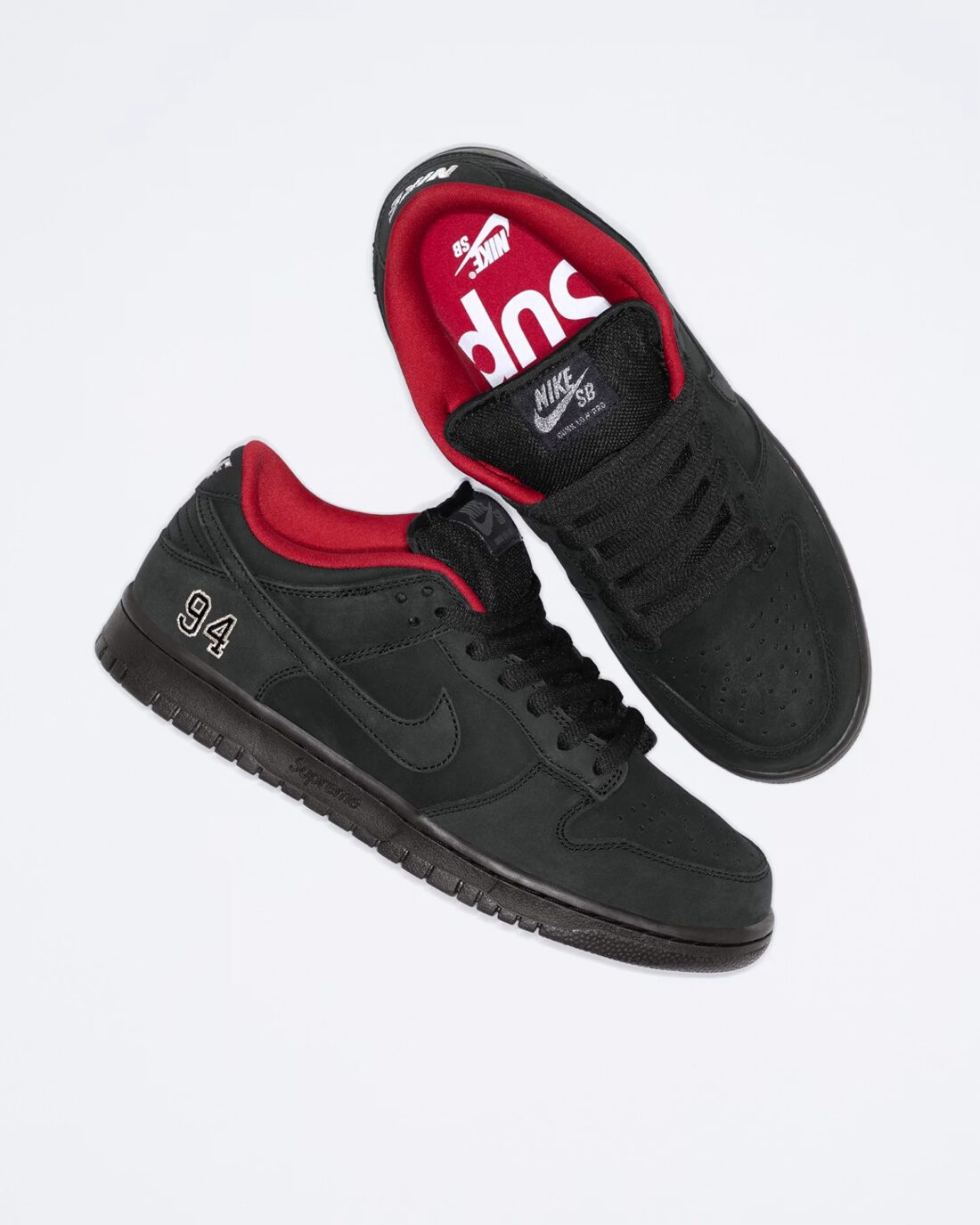 Nike x Supreme Dunk Low SB Preto – Anota o kit